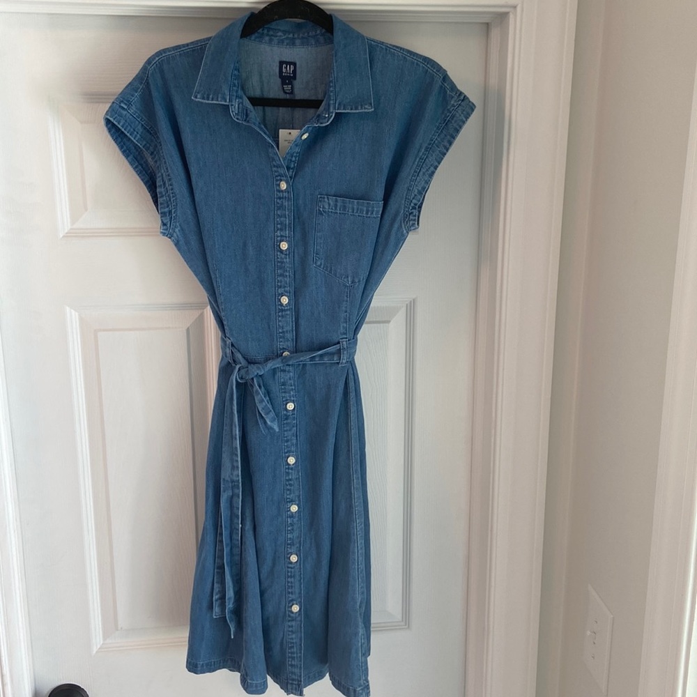 Gap denim button up dress